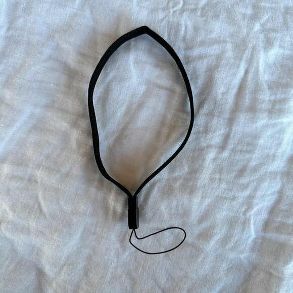 Black Wrist Strap Phone and Camera Lanyard - Picture 12 of 13